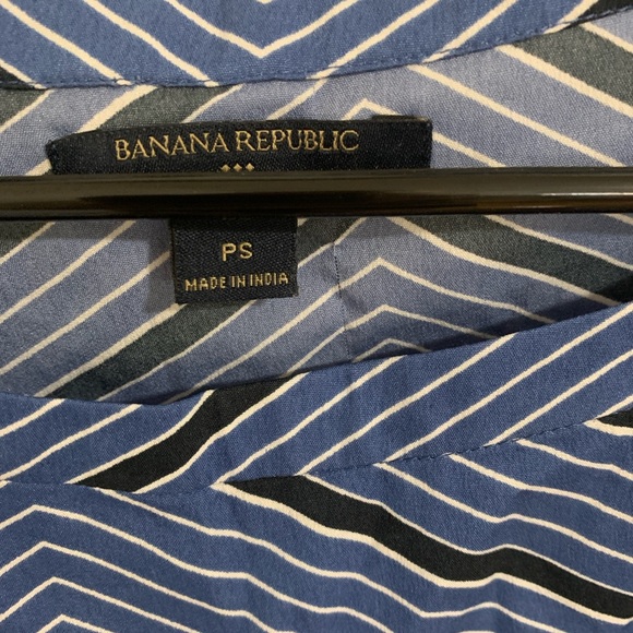 Banana Republic, petite small - Picture 2 of 3